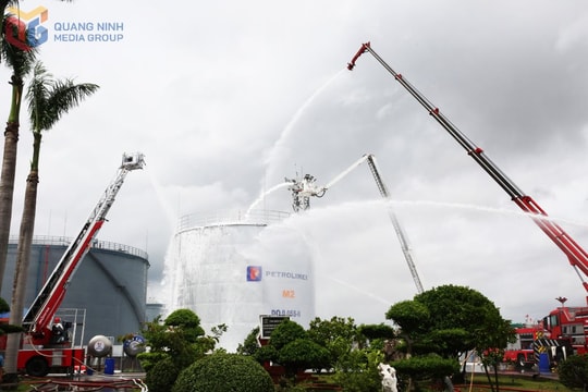 Diễn tập chữa cháy, cứu nạn và ứng phó sự cố tràn dầu quy mô lớn