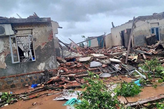 Huy động toàn lực hỗ trợ nhân dân khắc phục hậu quả bão số 10