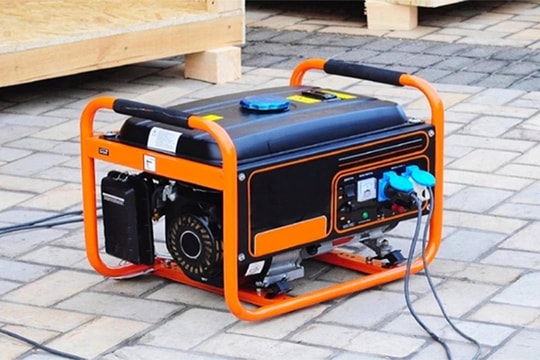 Nghệ An: Hai cha con tử vong nghi do ngạt khí máy phát điện