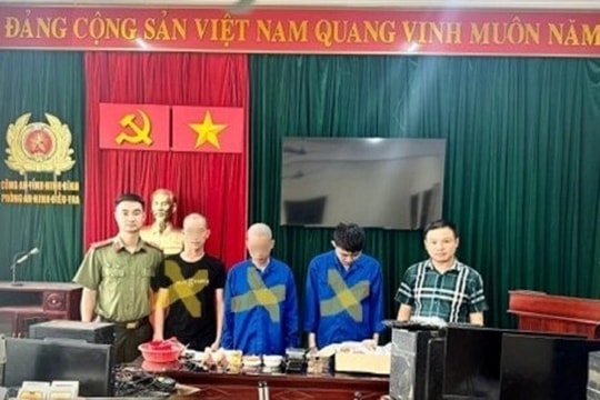 Livestream bán đá "đổ thạch" để lừa đảo chiếm đoạt tài sản