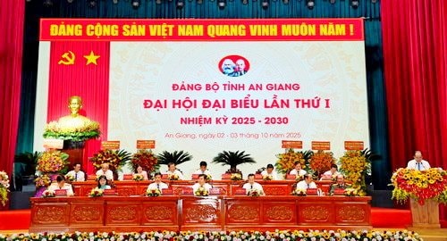 Đại hội Đảng bộ tỉnh An Giang tiến hành phiên họp trù bị