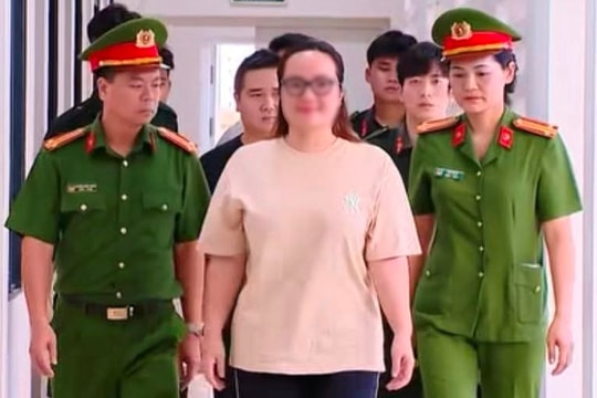 Khởi tố bị can đối với Hoàng Hường