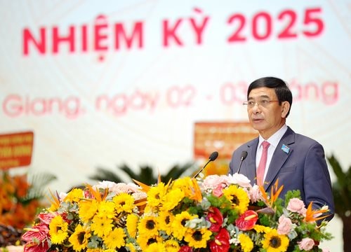 Đại tướng Phan Văn Giang đề nghị Đảng bộ tỉnh An Giang đẩy mạnh cải cách thể chế