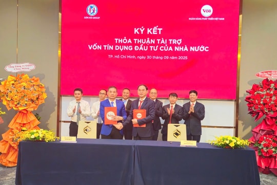 VDB và 2 Tập đoàn Sơn Hải, Trường Hải ký kết hợp đồng tín dụng