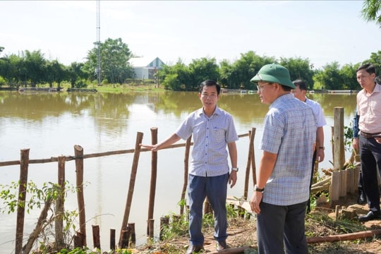 900m bờ sông Bồ bị cuốn trôi, Huế phát lệnh khẩn cấp ứng phó