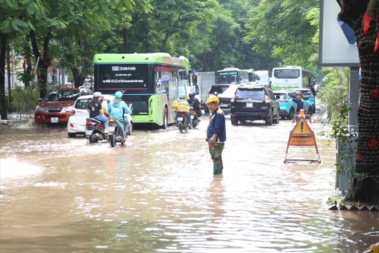 Hà Nội chủ động công tác phòng, chống cơn bão số 11