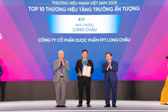 Long Châu được vinh danh “Top 10 Thương hiệu Tăng trưởng ấn tượng”