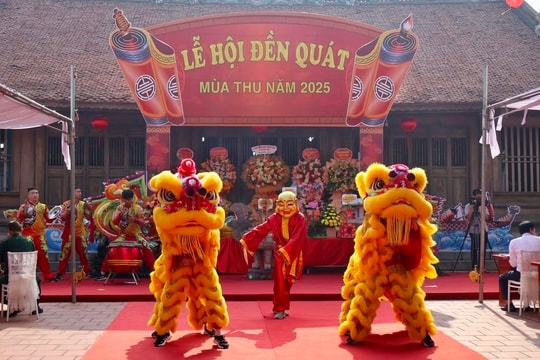 Khai hội đền Gốm và đền Quát