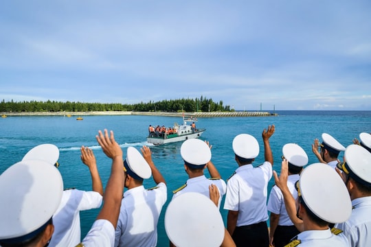 T&T Group đồng hành chương trình 1 triệu cây phủ xanh đặc khu Trường Sa