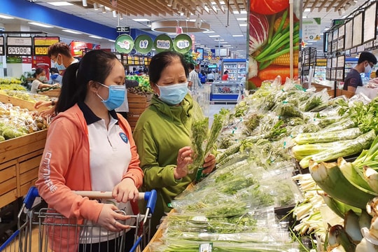 Người Việt chi hơn 5,17 triệu tỷ đồng cho tiêu dùng và dịch vụ