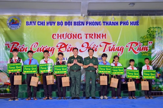 Mang Trung thu đến với trẻ em vùng biên giới