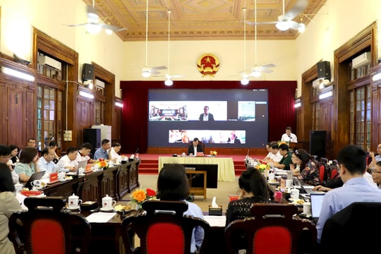 Tọa đàm về dự án Luật Tòa án chuyên biệt tại Trung tâm tài chính quốc tế