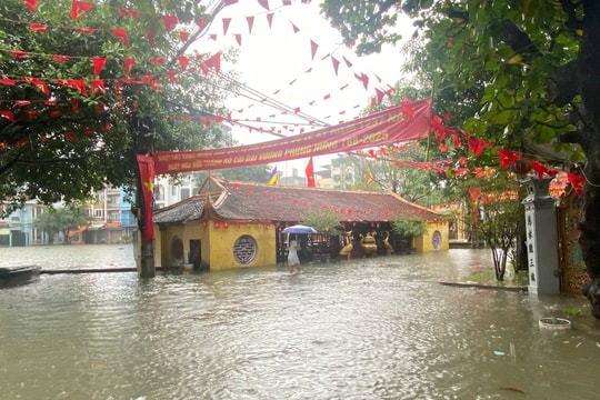 Cả nước nhiều nơi mưa dữ dội, cảnh báo thiên tai sau bão số 11