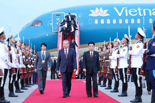 Tổng Bí thư Tô Lâm đến Bình Nhưỡng, bắt đầu thăm cấp Nhà nước tới Triều Tiên