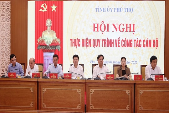 Phú Thọ: Kiện toàn công tác cán bộ, sắp xếp tổ chức bộ máy tinh gọn, hiệu quả
