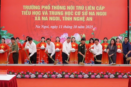 Tổng Bí thư Tô Lâm dự lễ khởi công trường nội trú liên cấp Na Ngoi, tỉnh Nghệ An