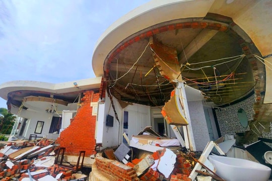 Loạt villa đổ sập sau bão ở Hà Tĩnh: Bộ Xây dựng chỉ đạo làm rõ