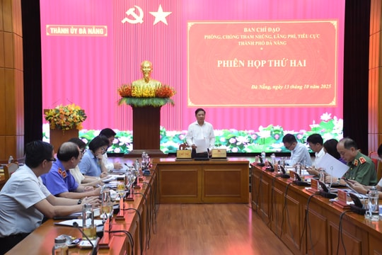 Quyết liệt, đồng bộ trong đấu tranh phòng, chống tham nhũng, tiêu cực