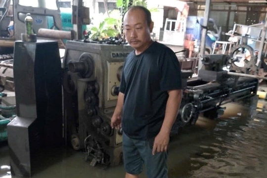 Dân khổ vì kênh rạch bị san lấp gây ngập nước