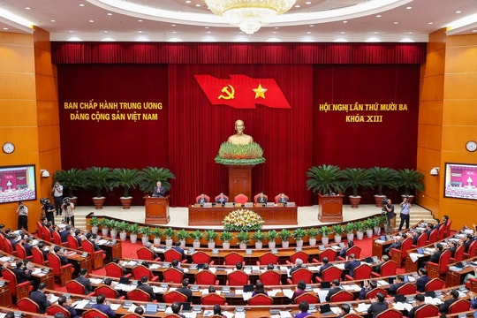 Dự thảo Báo cáo chính trị của Ban Chấp hành Trung ương Đảng khóa XIII tại Đại hội đại biểu toàn quốc lần thứ XIV của Đảng