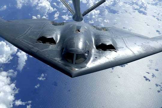 Mỹ đặt mua 28 oanh tạc cơ tàng hình, sức mạnh răn đe toàn cầu