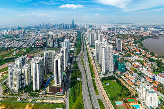 Nhận diện bất cập của thị trường bất động sản