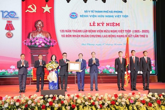 Bệnh viện Hữu nghị Việt Tiệp kỷ niệm 120 năm thành lập và đón nhận Huân chương Lao động hạng Nhất