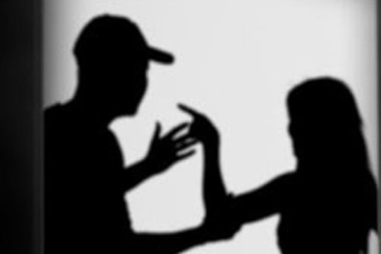 Cái giá phải trả của cặp đôi Phu xướng phụ tùy