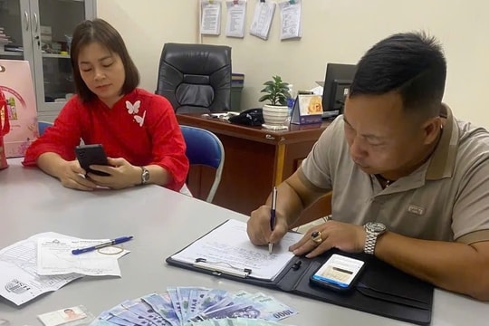 Trả lại gần 26 triệu đồng cho hành khách bỏ quên trên tàu Hà Nội - Lào Cai