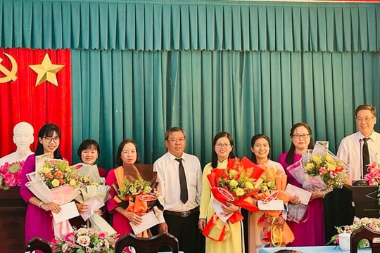 TAND khu vực 9 - Cần Thơ: Họp mặt kỷ niệm 95 năm Ngày thành lập Hội LHPN Việt Nam