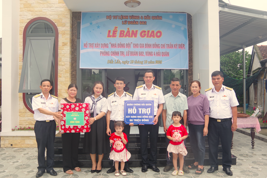 Lữ đoàn 682 - Vùng 4 Hải quân khánh thành và bàn giao nhà đồng đội