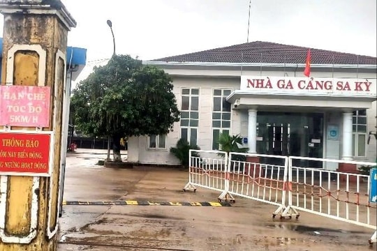 Tạm ngừng tuyến vận tải Sa Kỳ – Lý Sơn do ảnh hưởng bão số 12