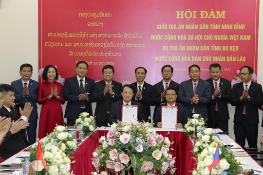 Tăng cường hợp tác giữa TAND tỉnh Ninh Bình và TAND tỉnh Bo Kẹo (Lào)
