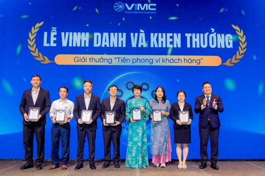 Cảng Đà Nẵng ghi dấu ấn với nhiều gương mặt xuất sắc được vinh danh