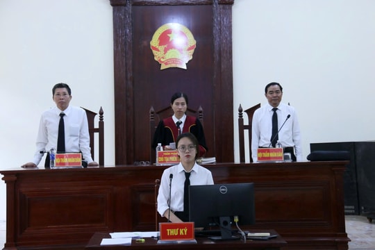 Trộm điện thoại tại quán game, nam thanh niên lĩnh án