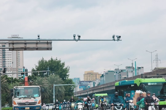 Camera AI sẽ hoạt động đồng loạt trên đường phố Hà Nội từ tháng 12