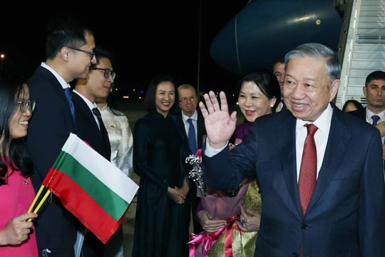 Tổng Bí thư Tô Lâm và Phu nhân bắt đầu chuyến thăm chính thức Bulgaria