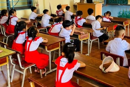 Ninh Bình: Chủ tịch UBND xã, phường chịu trách nhiệm nếu để xảy ra dạy thêm trái quy định