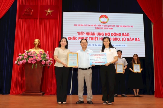 TP. HCM: Hơn 150 tỷ đồng ủng hộ đồng bào vùng lũ