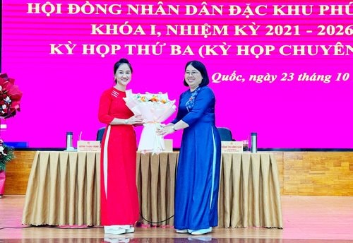 Đặc khu Phú Quốc có nữ Phó Chủ tịch UBND đầu tiên