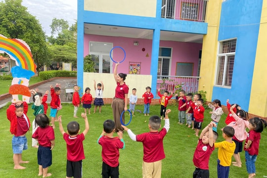 Từ 1/12: Hỗ trợ ăn trưa, chi phí học tập cho nhóm trẻ mầm non nào?