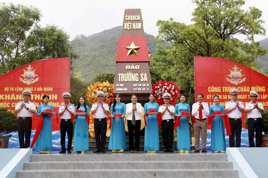 Vùng 3 Hải quân khánh thành công trình mô hình cột mốc chủ quyền đảo Trường Sa