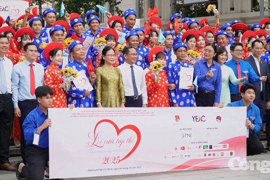 50 cặp đôi cưới tập thể ở TP.HCM