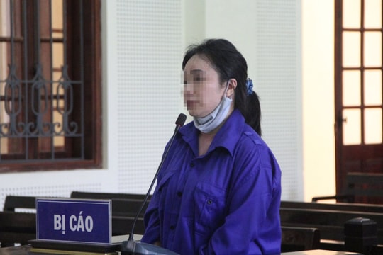 Vợ theo chồng cũ vào tù vì ma túy