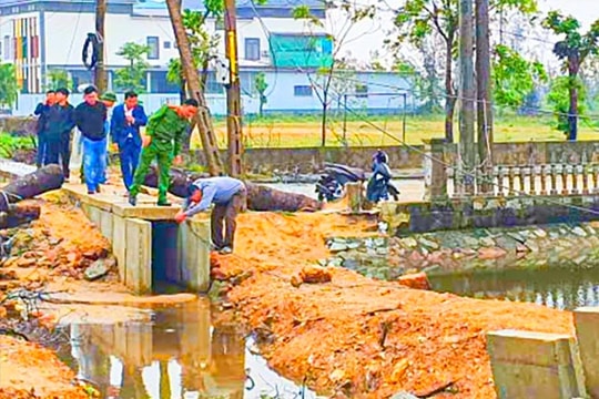 Nam sinh bị điện giật tử vong khi đi câu cá