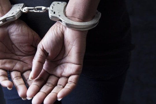 Y tá bị đánh roi, bỏ tù vì xâm hại nam du khách thăm bệnh nhân