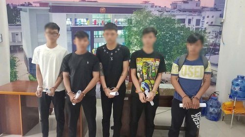 Khởi tố, bắt giam nhóm thanh niên chém người gây thương tích