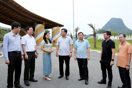 Kiểm tra quy hoạch và phát triển khu Du lịch Quốc gia hồ Hòa Bình