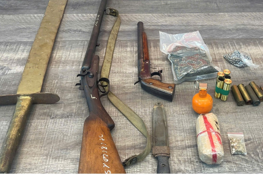 Công an Hải Phòng vận động hiệu quả nhân dân giao nộp vũ khí