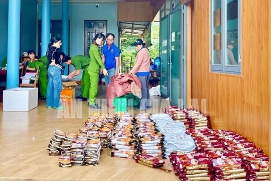 Tạm giữ một “mắt xích” quan trọng trong vụ nghi sản xuất cà phê giả